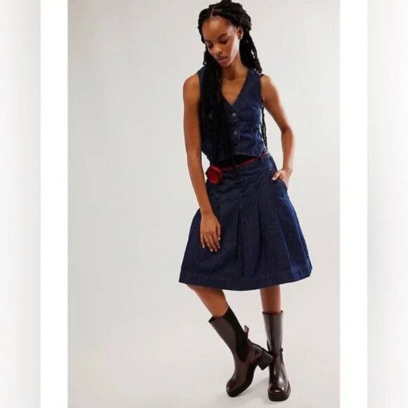 NWOT Free People Scout Denim Vest and Skirt Set in Teal Flower - Picture 1 of 14